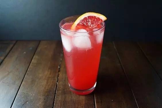 金巴利苏打Campari&Soda