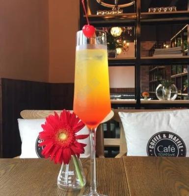 龙舌兰日出Tequila Sunrise