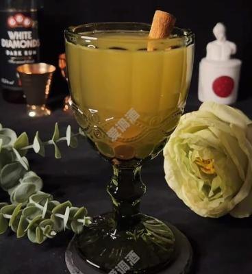 热黄油朗姆Hot Buttered Rum