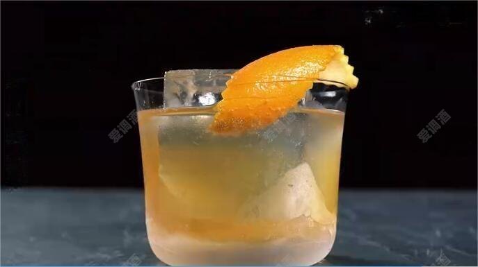 白兰地酸(Brandy Sour)