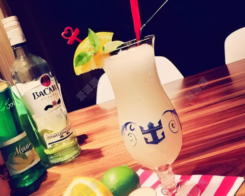 凤梨可乐达(菠萝可乐达)(Pina colada)